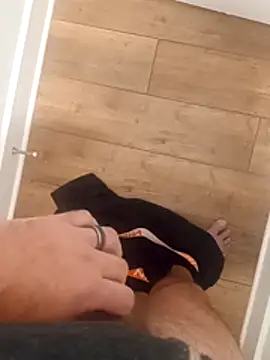 Snapshot of Mark_Dad chatting on October 2025 09:28:01 AM Mark Dad online show from October 2025 09:28:01 AM