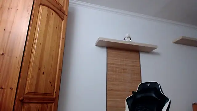 Snapshot of Lisakisss chatting on March 2025 07:57:02 PM Lisakisss online show from March 2025 07:57:02 PM