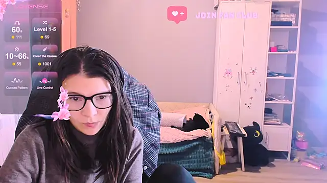 MollyLollipop online show from November 2025 02:45:02 AM