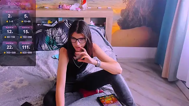 MollyLollipop online show from June 2026 02:25:01 AM