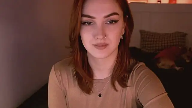 Snapshot of LilyFarey chatting on December 2024 09:35:01 PM LilyFarey online show from December 2024 09:35:01 PM