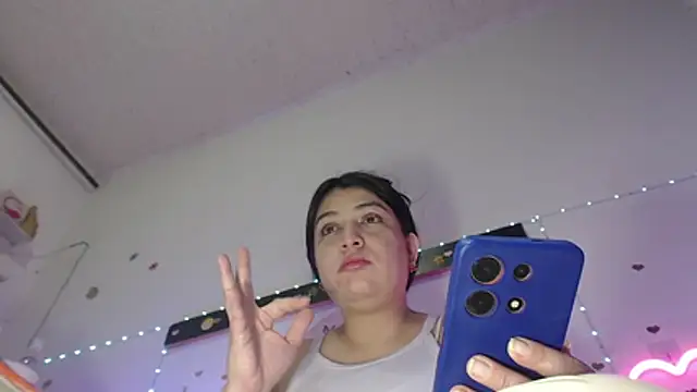 Snapshot of oliviarodriguez2u chatting on July 2026 10:40:02 PM oliviarodriguez2u online show from July 2026 10:40:02 PM