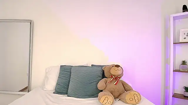 Snapshot of Isabella_Harley chatting on February 2026 01:26:02 PM Isabella Harley online show from February 2026 01:26:02 PM