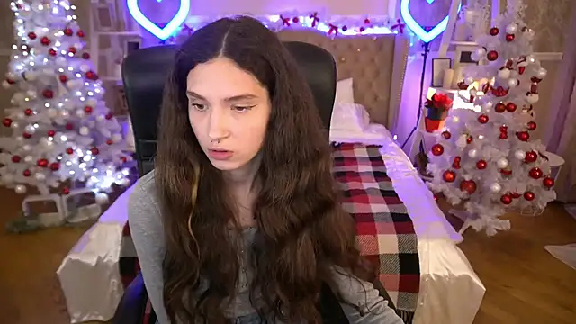 BabyFlowerr online show from December 2024 05:17:01 AM