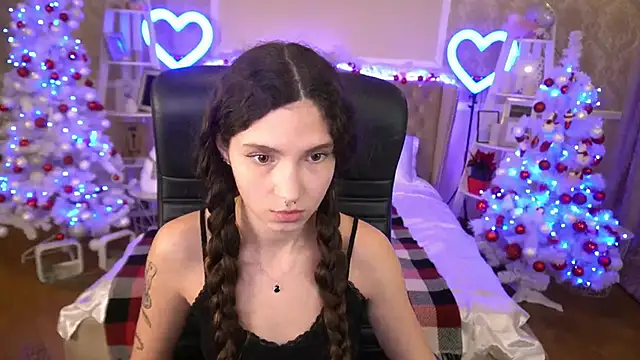 BabyFlowerr online show from December 2024 11:09:01 PM