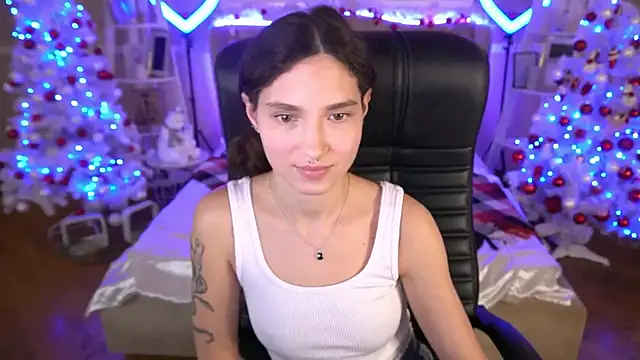 BabyFlowerr online show from December 2024 10:48:01 PM