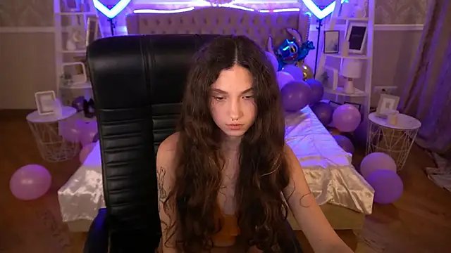 BabyFlowerr online show from January 2025 11:10:02 PM
