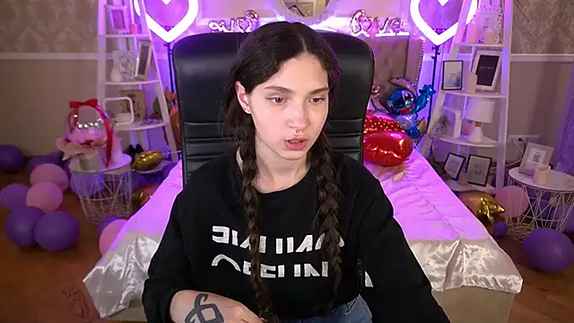 BabyFlowerr online show from February 2025 04:52:02 AM