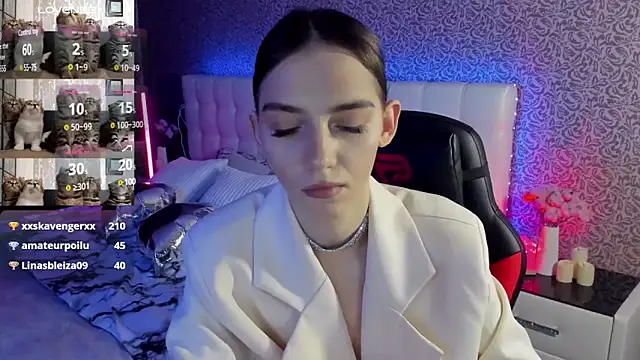 SophieCatty online show from March 2025 10:22:02 AM