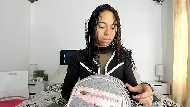 ZulyMichels online show from January 2025 12:19:02 PM