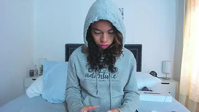 ZulyMichels online show from February 2025 03:51:02 PM