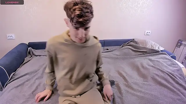 James Mills online show from December 2024 08:04:02 PM