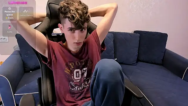 James Mills online show from September 2025 08:32:02 PM