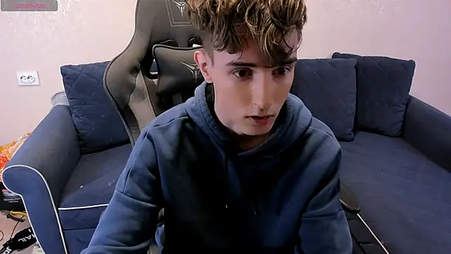 James Mills online show from September 2025 09:06:02 PM