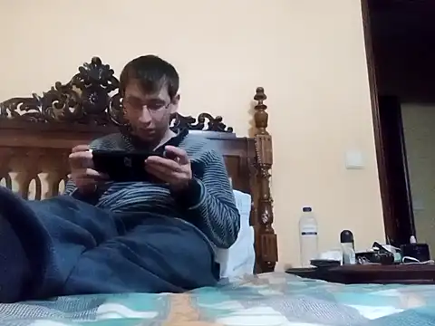 Snapshot of White_rabbit_ chatting on January 2025 10:33:01 PM White rabbit online show from January 2025 10:33:01 PM