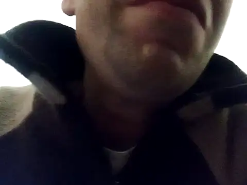 Snapshot of White_rabbit_ chatting on February 2025 02:37:01 PM White rabbit online show from February 2025 02:37:01 PM