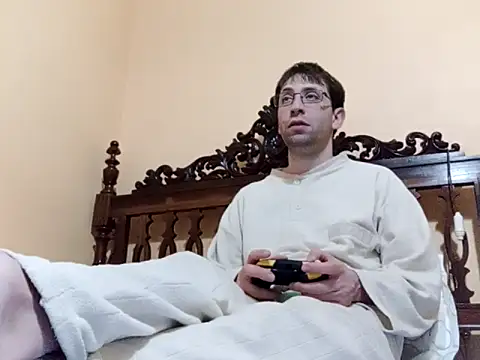 Snapshot of White_rabbit_ chatting on February 2025 12:21:02 AM White rabbit online show from February 2025 12:21:02 AM