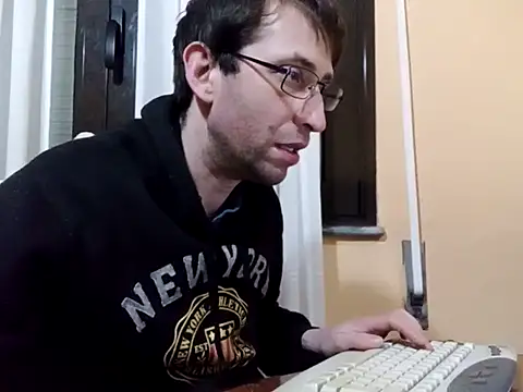 Snapshot of White_rabbit_ chatting on March 2025 09:47:02 PM White rabbit online show from March 2025 09:47:02 PM