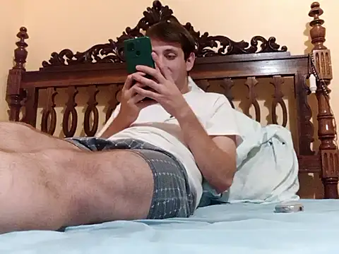 Snapshot of White_rabbit_ chatting on September 2025 09:16:02 PM White rabbit online show from September 2025 09:16:02 PM