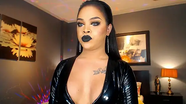 MarryQueen22 online show from April 2026 01:05:02 AM