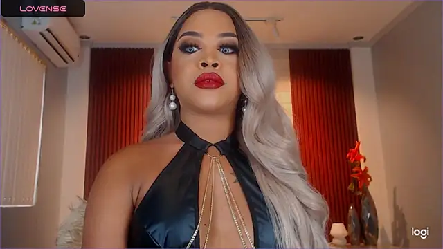 MarryQueen22 online show from June 2026 12:57:02 AM