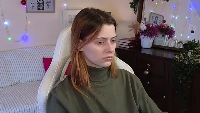 doll lesli online show from December 2024 02:35:02 PM