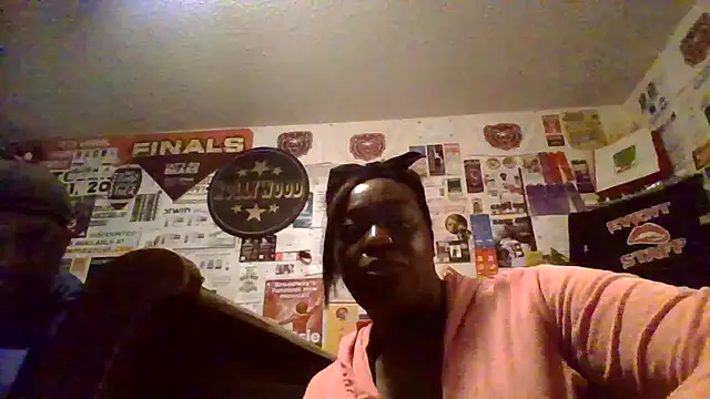 chocolateExplosion online show from March 2025 07:32:01 AM