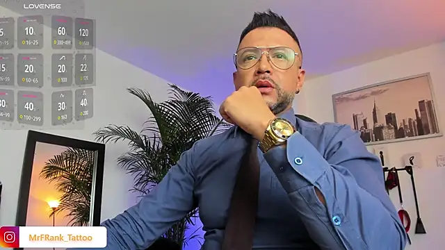 Snapshot of MrFrank_tattoo chatting on January 2025 12:47:01 PM MrFrank tattoo online show from January 2025 12:47:01 PM