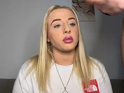 Strongqueen online show from January 2025 07:39:02 PM