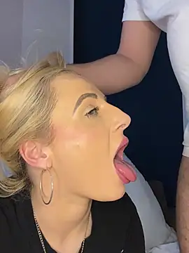 Strongqueen online show from February 2025 11:46:02 PM