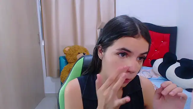  elenna online show from January 2025 05:32:01 PM