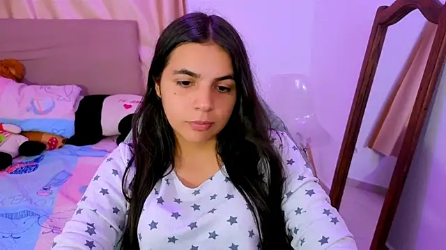  elenna online show from February 2026 05:32:01 PM