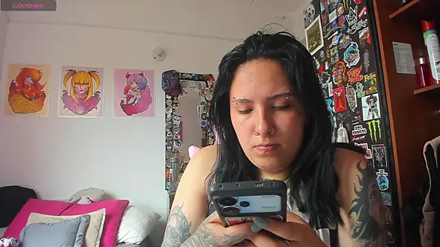 Jessie williams online show from February 2025 06:20:01 PM