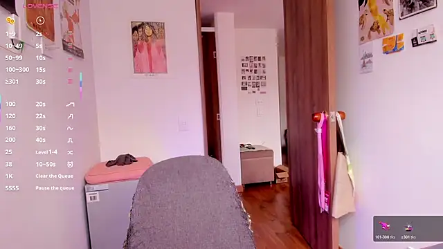 linda giggle online show from March 2026 02:55:01 PM