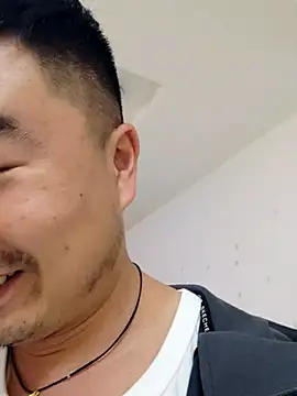 Snapshot of guozuo chatting on October 2025 02:07:01 AM guozuo online show from October 2025 02:07:01 AM