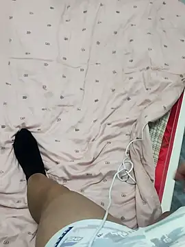 Snapshot of guozuo chatting on October 2025 01:30:01 PM guozuo online show from October 2025 01:30:01 PM