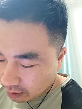 Snapshot of guozuo chatting on October 2025 04:38:01 PM guozuo online show from October 2025 04:38:01 PM