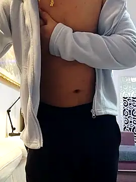 Snapshot of guozuo chatting on November 2025 02:07:02 PM guozuo online show from November 2025 02:07:02 PM