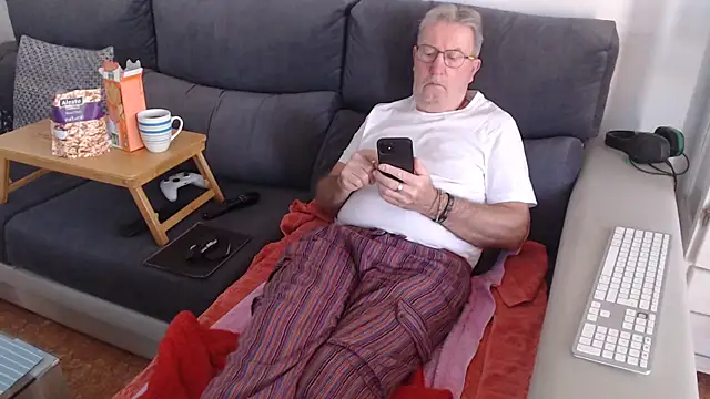 Nudelschwanz online show from February 2025 02:47:02 PM