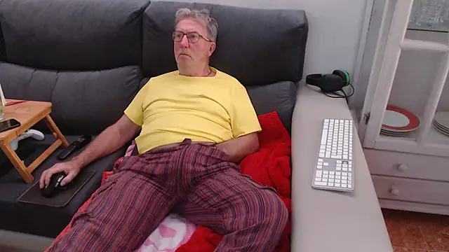 Nudelschwanz online show from February 2025 05:07:01 PM