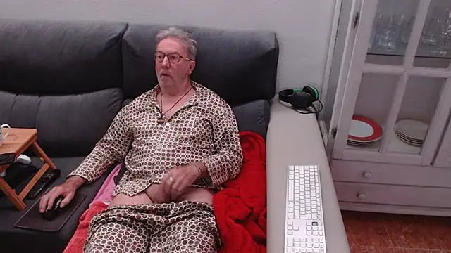 Nudelschwanz online show from February 2025 05:09:02 AM