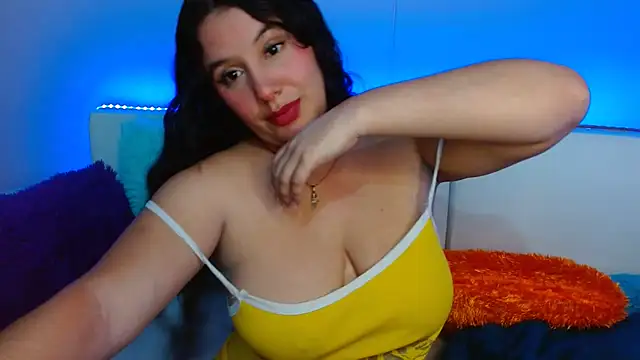 Deina bunny online show from January 2025 01:29:01 AM