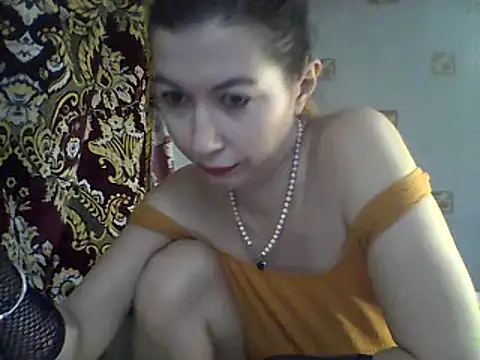 Snapshot of Olesja chatting on December 2024 06:39:01 PM Olesja online show from December 2024 06:39:01 PM