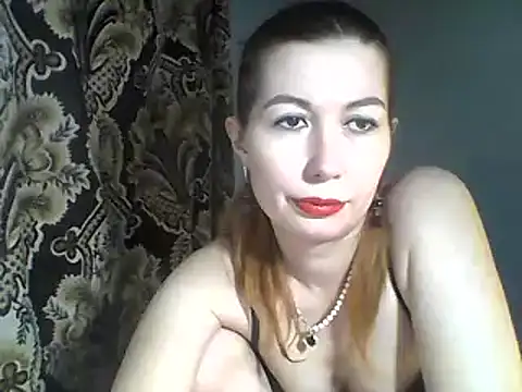 Snapshot of Olesja chatting on March 2025 06:56:02 PM Olesja online show from March 2025 06:56:02 PM