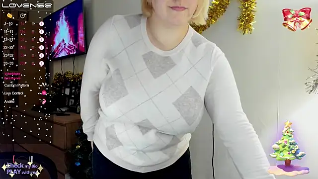Christen John lover online show from December 2024 05:33:02 PM