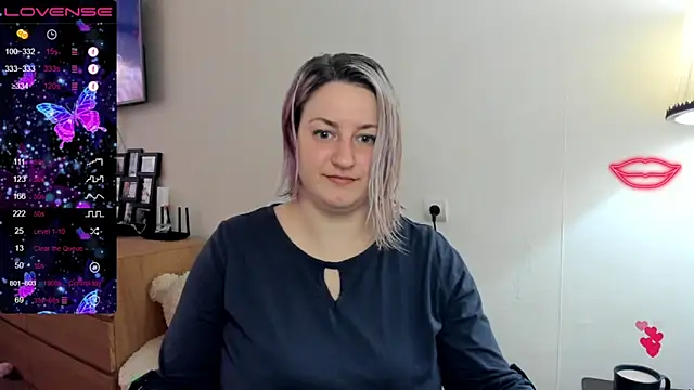 Christen John lover online show from February 2025 01:10:01 PM
