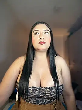 Snapshot of cami_ortiz__ chatting on June 2026 04:58:02 AM cami ortiz online show from June 2026 04:58:02 AM
