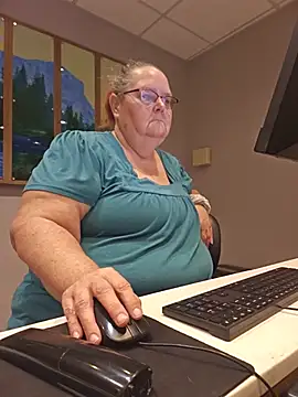 Hornybbw1978 online show from July 2026 05:16:01 AM