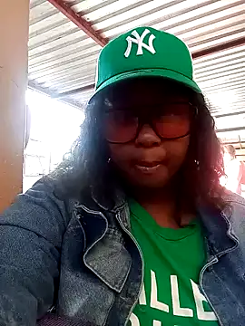 HotAFRICANBEAUTY online show from December 2024 03:33:02 PM