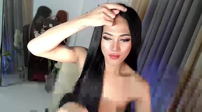 Snapshot of Ts-Glamourosa chatting on March 2025 03:34:01 PM Ts-Glamourosa online show from March 2025 03:34:01 PM